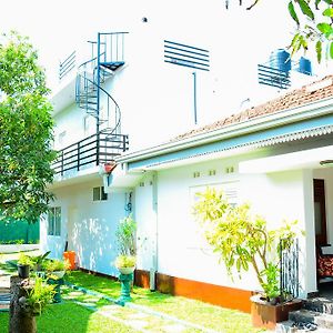 Mama Beach Villa